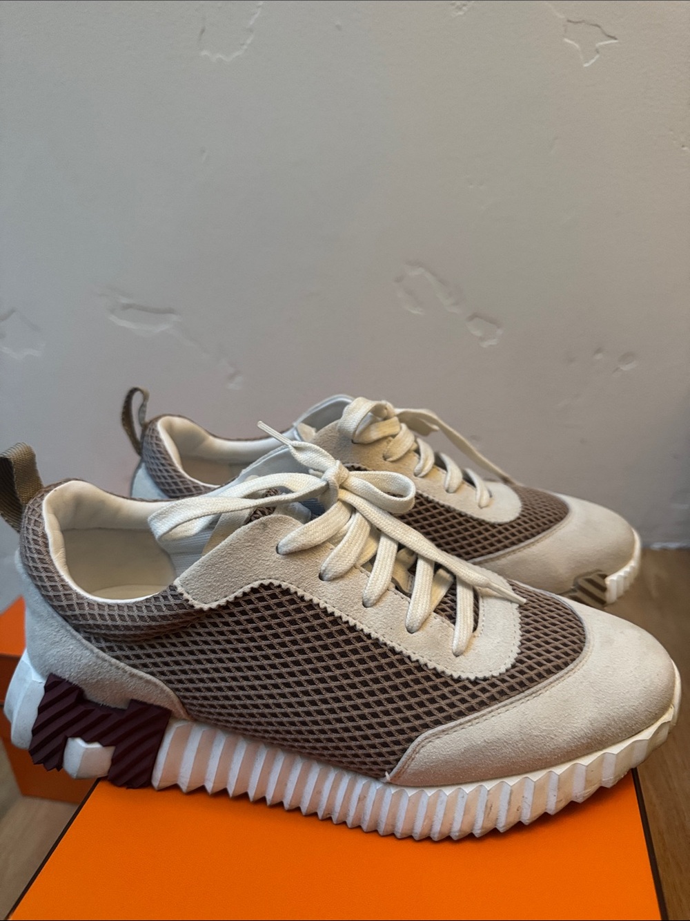 Hermes bouncing sneaker womens Beige and burgundy Women's Mesh & Suede Sneakers
